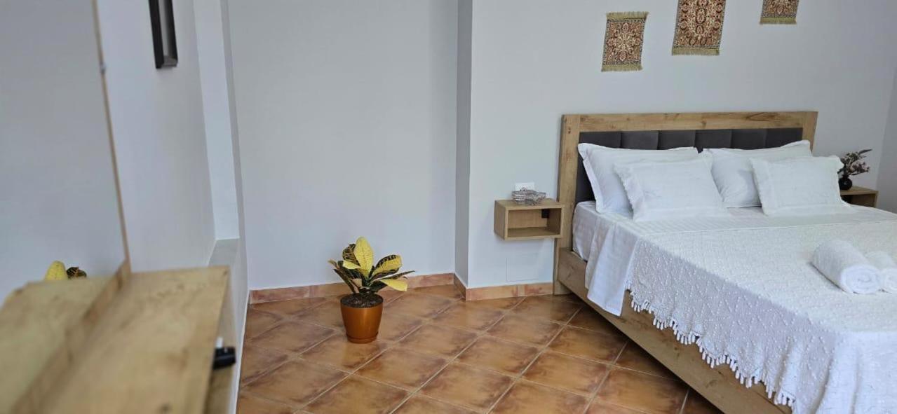 Mecani Guest house